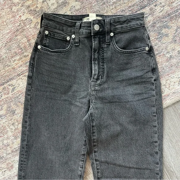 NWT Madewell The Curvy Perfect Vintage Straight Jean - Picture 2 of 9